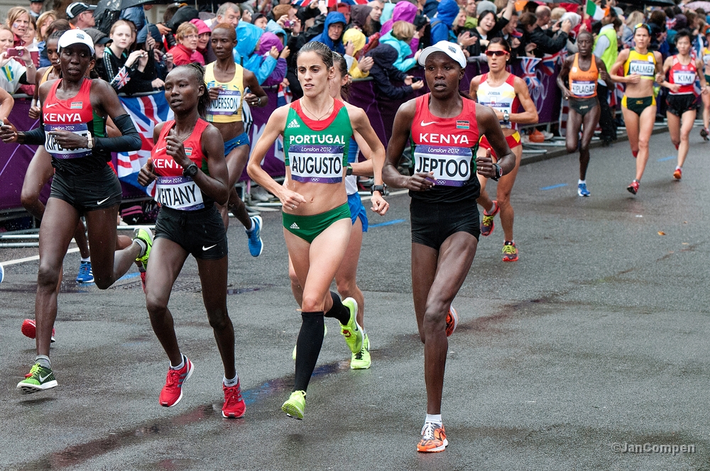onwettig Aanwezigheid Aziatisch Marathon vrouwen O.S. Londen